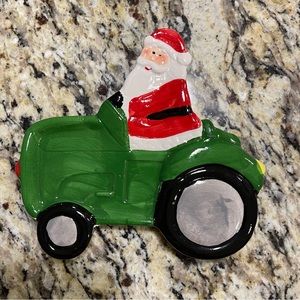 HOME ESSENTIALS SANTA CLAUS SPOON REST